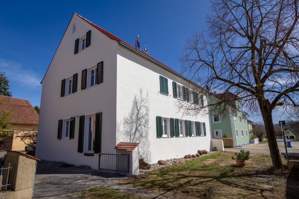 Fassadenanstrich Referenz Maler Ströhl Inh. Thomas Luft - Fassadenanstrich, Fassadenrenovierung Maler Amberg
